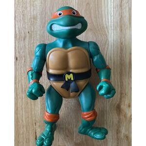 Teenage Mutant Ninja Turtle 2022 Giant Figure 12 in Michelangelo